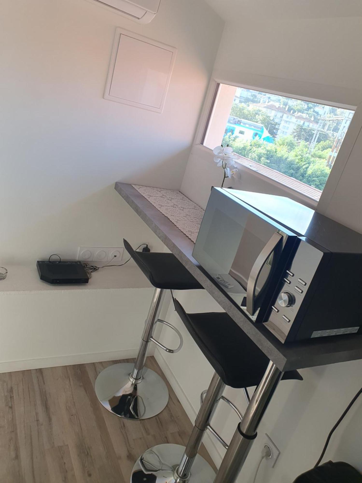 Aux Portes De Lyon Jolie T3 Clim Et Prime Video Apartment Givors Exterior photo